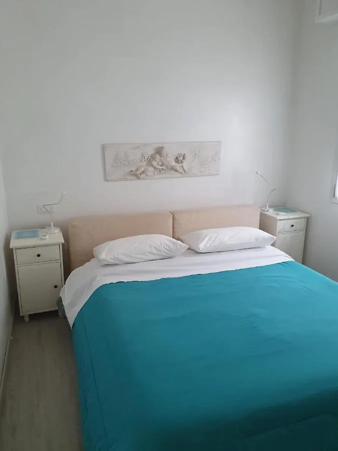 La Casa Sul Lago Salo Italy